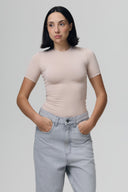 Manga Curta Crew Neck