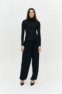 Blusa Manga Longa Gola Invertida